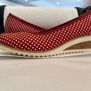 Red Remonte Polka Dot Ballet Wedges